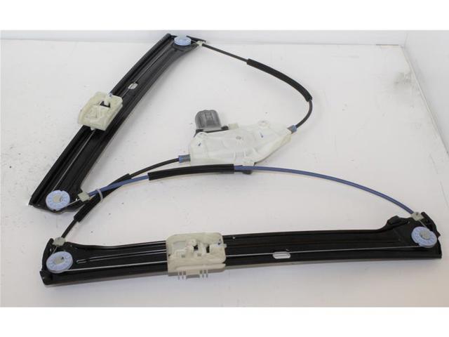 Mechanizm podnoszenia szyby drzwi przednich prawych 5TA837462A VAG