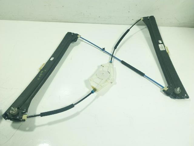 Mechanizm podnoszenia szyby drzwi przednich prawych 5TA837462A VAG