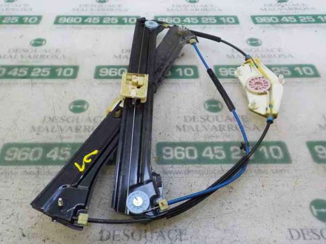 Mechanizm podnoszenia szyby drzwi przednich prawych 5TA837462A VAG