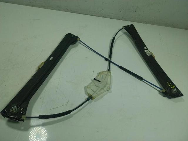 Mechanizm podnoszenia szyby drzwi przednich prawych 5TA837462A VAG