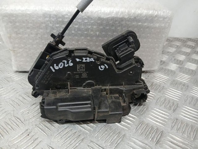 Zamek drzwi przednich lewych 5TB837015A VAG