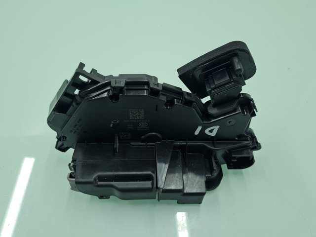 Zamek drzwi przednich lewych 5TB837015E VAG