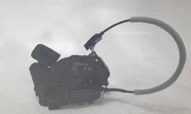 Zamek drzwi przednich prawych 5TB837016D VAG