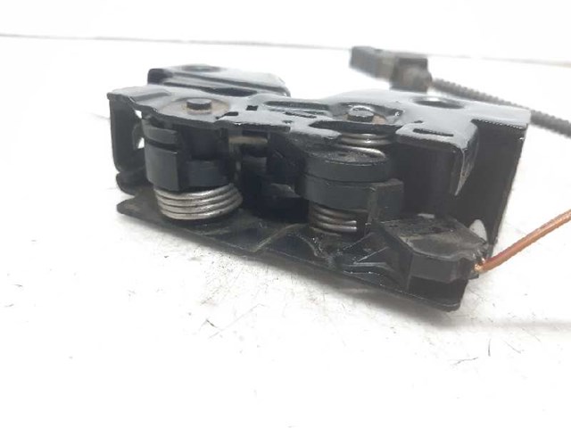 Zamek maski 5U0823509H VAG