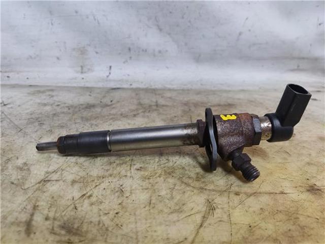 Wtryskiwacz paliwa 5U3Q9K546AA PEUGEOT