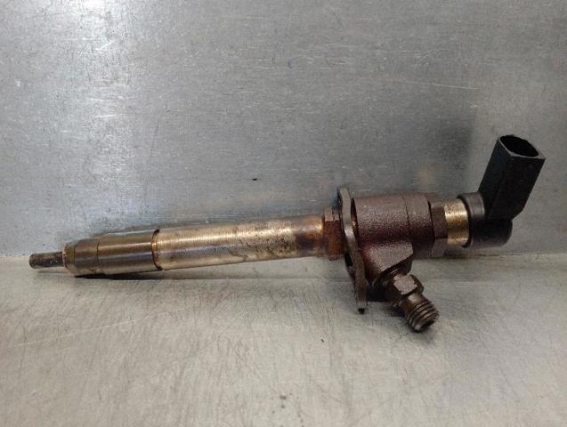 Wtryskiwacz paliwa 5U3Q9K546AA PEUGEOT