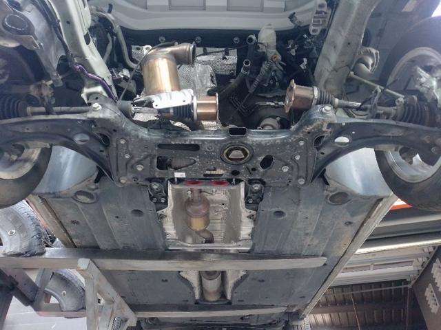 Korpus osi przedniej 5WA199315F VAG