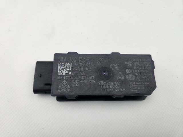 5WA962133E VAG