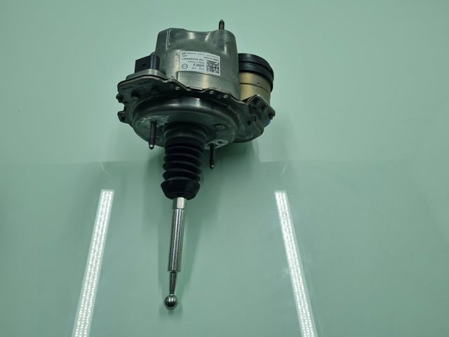 Wzmacniacz próżniowy hamulców 5WB614105AK VAG