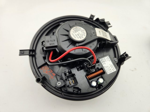 5WB819015 VAG