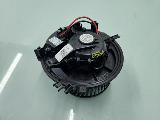 5WB819021 VAG