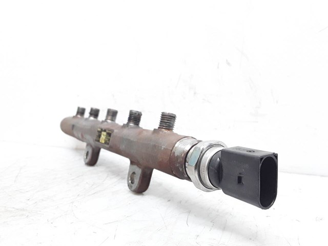 Rozdzielacz paliwa 5WS40731 FORD