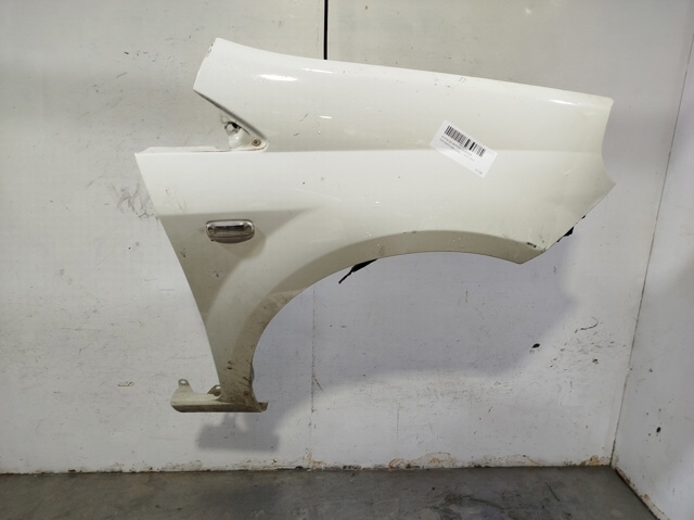 Błotnik przedni prawy 6000630349 FIAT