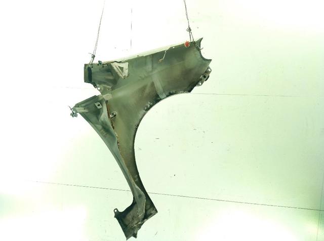 Błotnik przedni lewy Fiat Punto 199