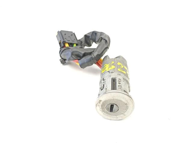 Stacyjka zapłonowa Dacia Duster HS