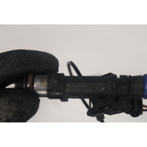 Wtryskiwacz paliwa 6001548024 RENAULT