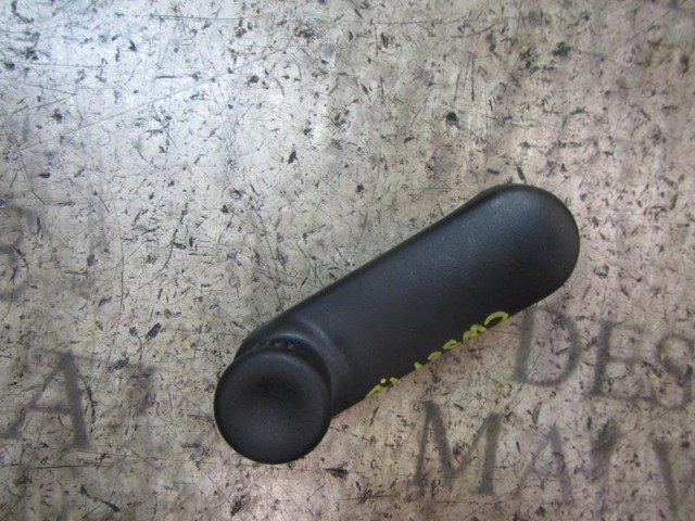 Rączka podnoszenia szyby drzwi przednich 6001548552 RENAULT