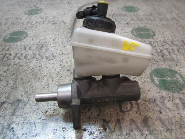 Główny cylinder hamulców 6001551029 RENAULT