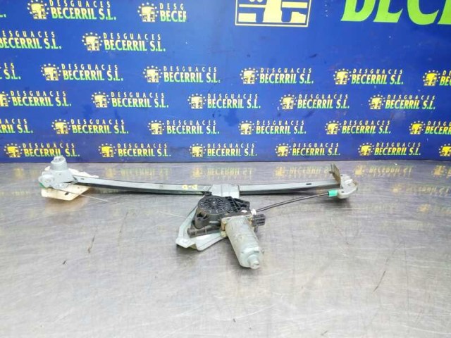 Mechanizm podnoszenia szyby drzwi przednich prawych 6025300976 RENAULT