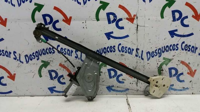 Mechanizm podnoszenia szyby drzwi przednich prawych 6025300976 RENAULT
