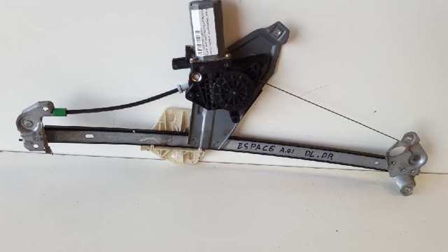 Mechanizm podnoszenia szyby drzwi przednich prawych 6025300976 RENAULT