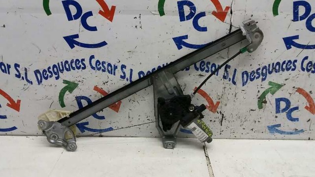Mechanizm podnoszenia szyby drzwi przednich prawych 6025300976 RENAULT
