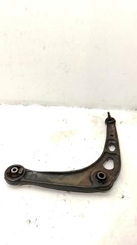 Wahacz zawieszenia przedniego dolny lewy 6025307649 RENAULT