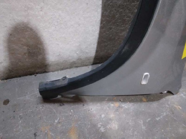 Błotnik przedni lewy Honda CR-V 2 RD