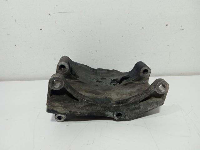 Wspornik alternatora Mercedes Sprinter 904