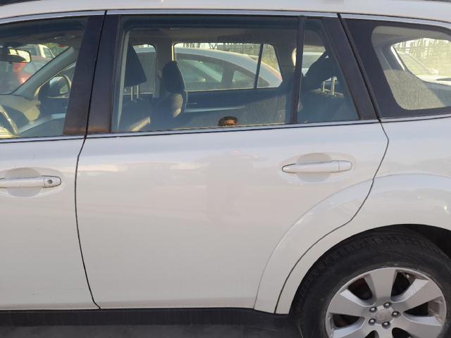 Kupić Drzwi tylne lewe Subaru Outback  B14, BR w dobrej cenie