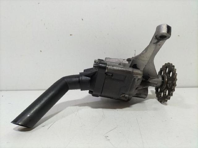 Pompa oleju 6061810801 MERCEDES