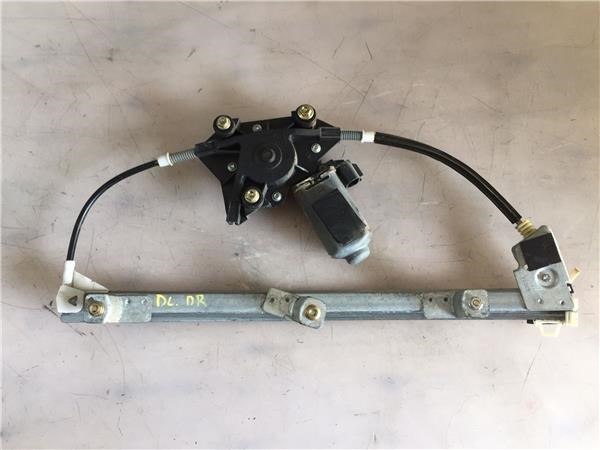 Mechanizm podnoszenia szyby drzwi przednich prawych 60672277 FIAT