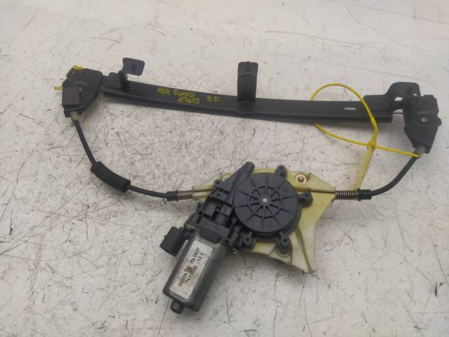 Mechanizm podnoszenia szyby drzwi przednich prawych 60672277 FIAT