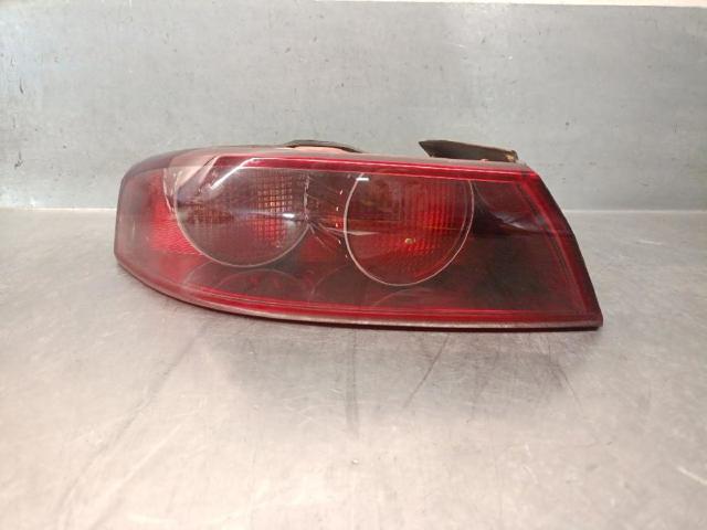 Lampa zespolona tylna lewa zewnętrzna 60691365 FIAT