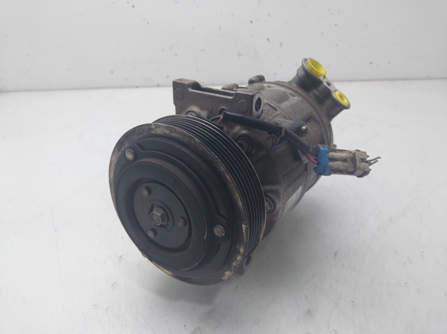 Sprężarka klimatyzacji 60693331 FIAT