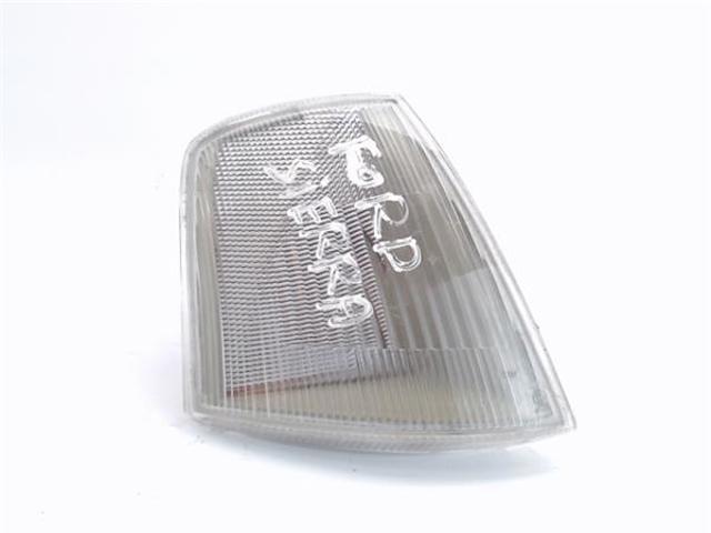 Kierunkowskaz prawy Ford Sierra 1 GBC