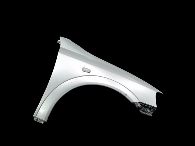 Błotnik przedni prawy 6102303 OPEL