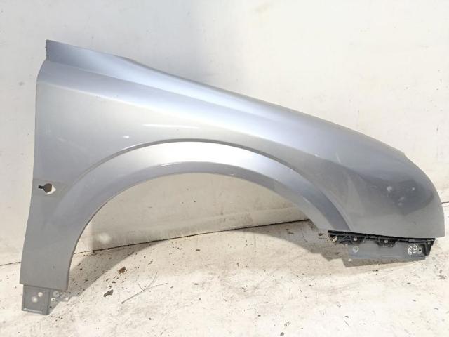 Błotnik przedni prawy 6102338 OPEL