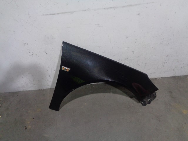 Błotnik przedni prawy 6102366 OPEL