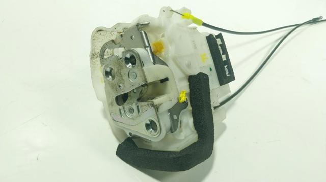 Zamek drzwi przednich prawych 61032SC240 SUBARU