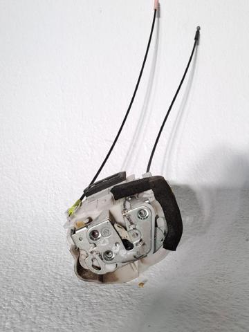 Zamek drzwi przednich prawych 61032SC240 SUBARU