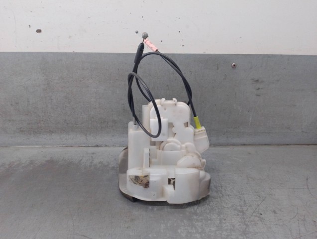 Zamek drzwi przednich prawych 61032SC240 SUBARU