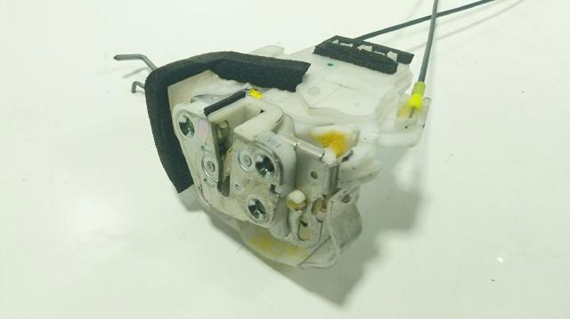 Zamek drzwi przednich lewych 61032SC250 SUBARU