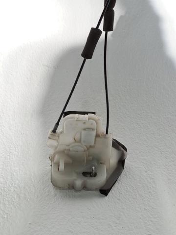 Zamek drzwi tylnych lewych 61035SC210 SUBARU