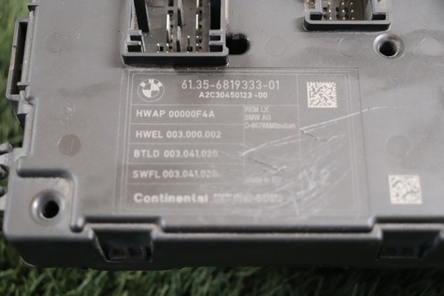 Skrzynka bezpieczników 61138364530 BMW