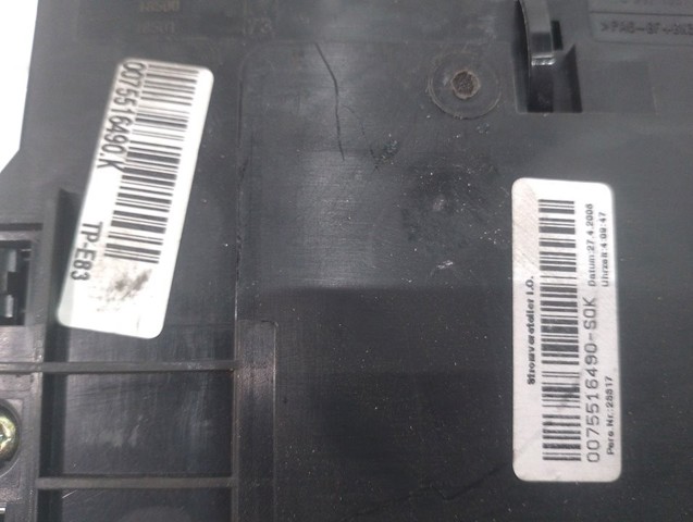 Skrzynka bezpieczników 61138364530 BMW
