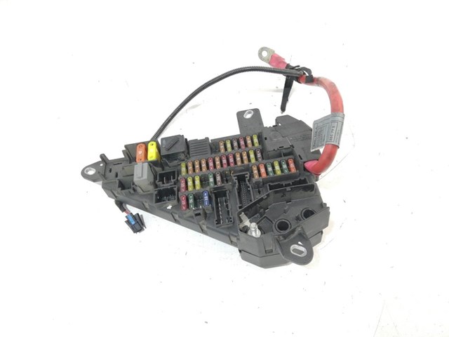 Skrzynka bezpieczników 61146906588 BMW