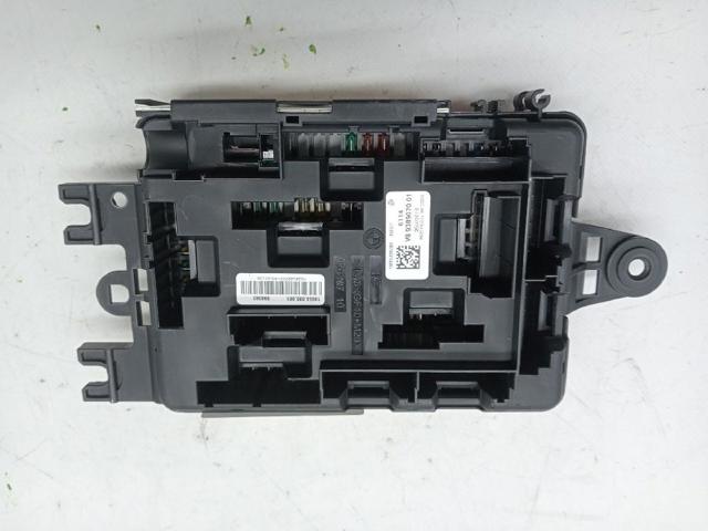 61149389070 BMW