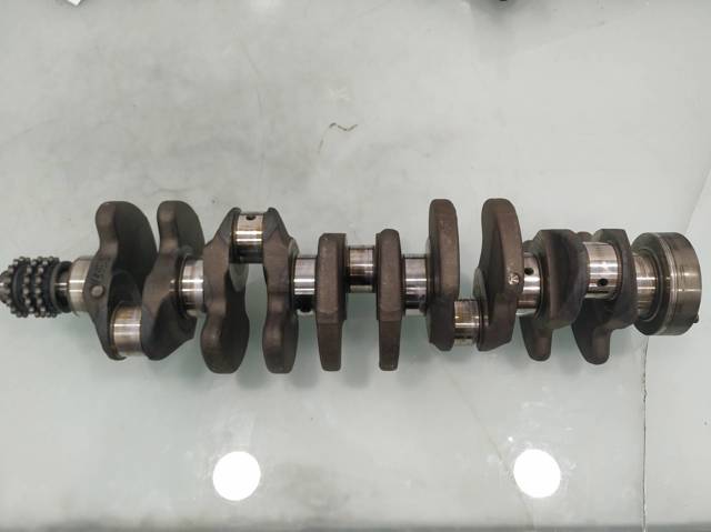 Wał korbowy silnika Mercedes G 1 W463