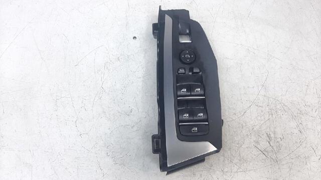 Panel przyciskowy sterowania podnośnikiem szyby przedni lewy 61316832729 BMW